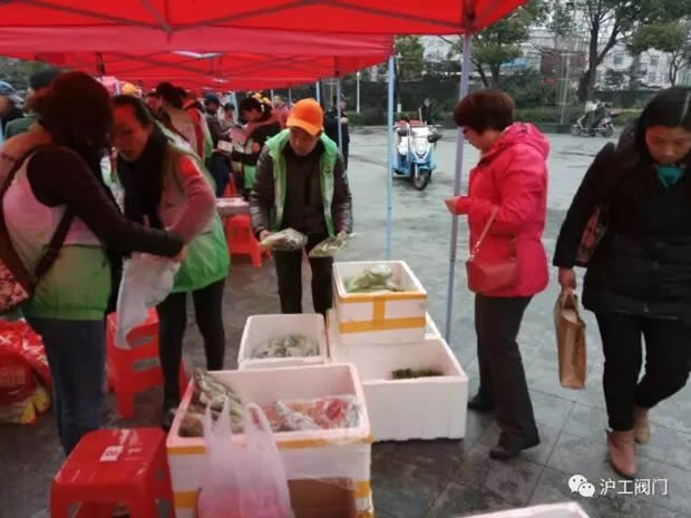 金年会 金字招牌集团参加“爱·公益 行·温暖”两新组织志愿者服务活动（图4）