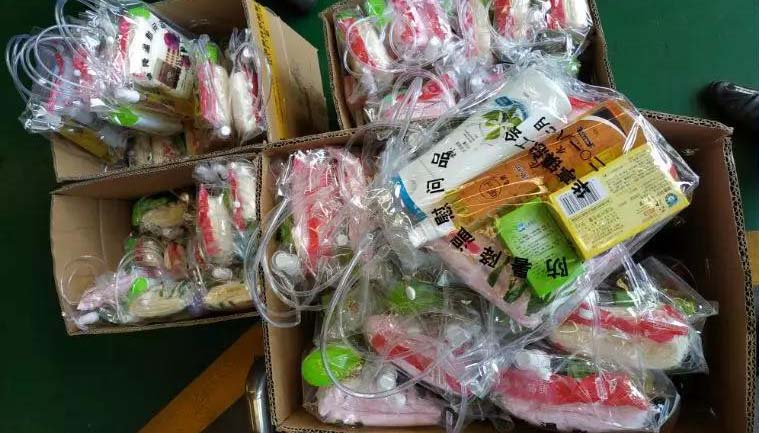 华亭镇总工会前来金年会 金字招牌慰问一线职工慰问品